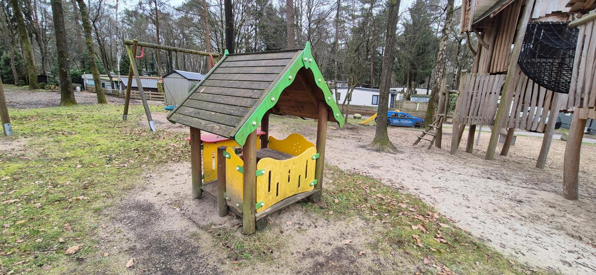 Het Veluwse Boshuisje Knus Chalet Met Omheinde Tuin Op De Veluwe Hoenderloo Exterior foto
