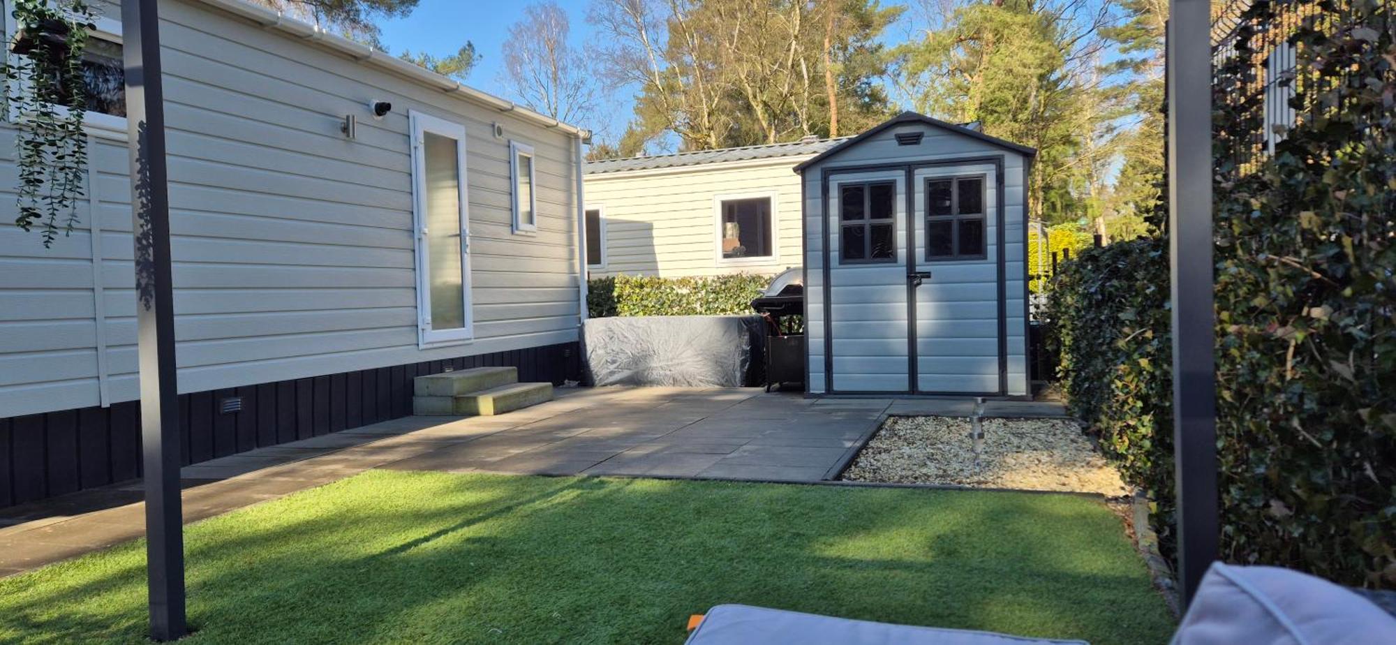 Het Veluwse Boshuisje Knus Chalet Met Omheinde Tuin Op De Veluwe Hoenderloo Exterior foto